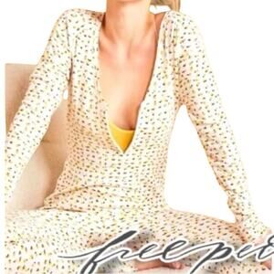 FREE PEOPLE Intimately One Piece Citrus Lemon Print Pajamas Romper US Small S